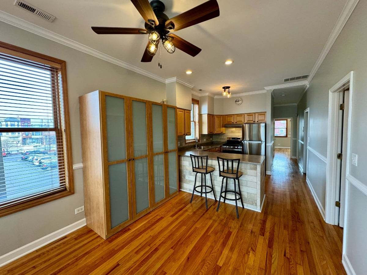 1537 N Fairfield Avenue 3 Property Photo 8