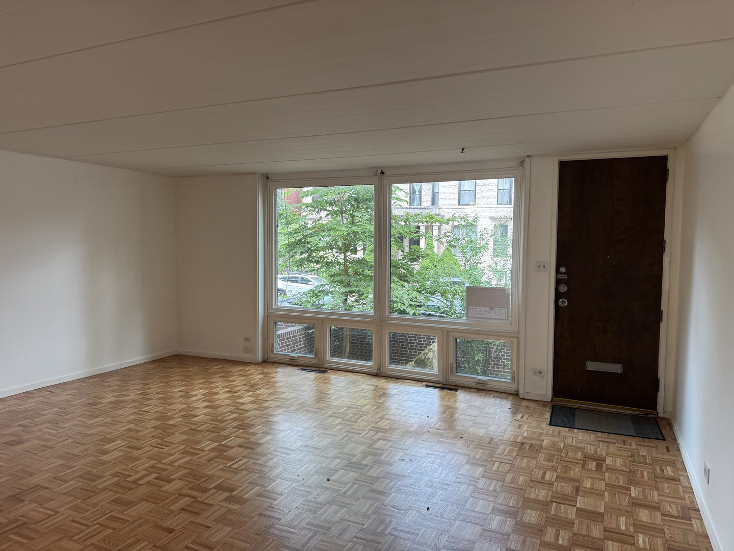 5140 S Dorchester Avenue Property Photo 3