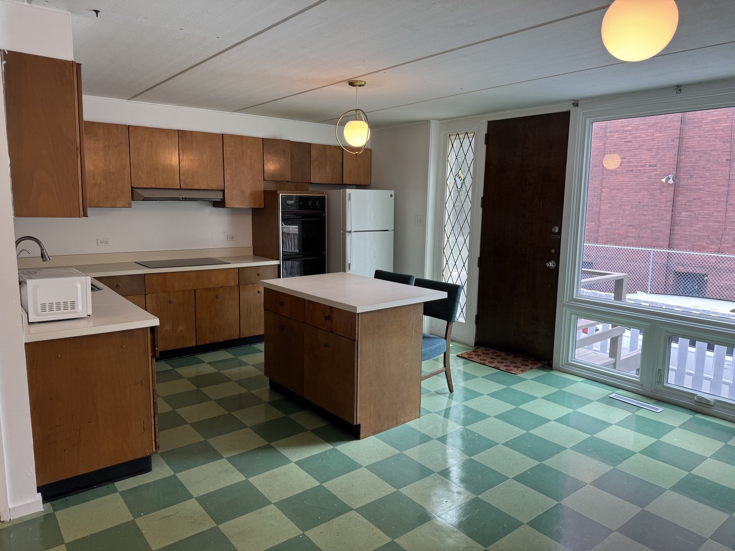 5140 S Dorchester Avenue Property Photo 9