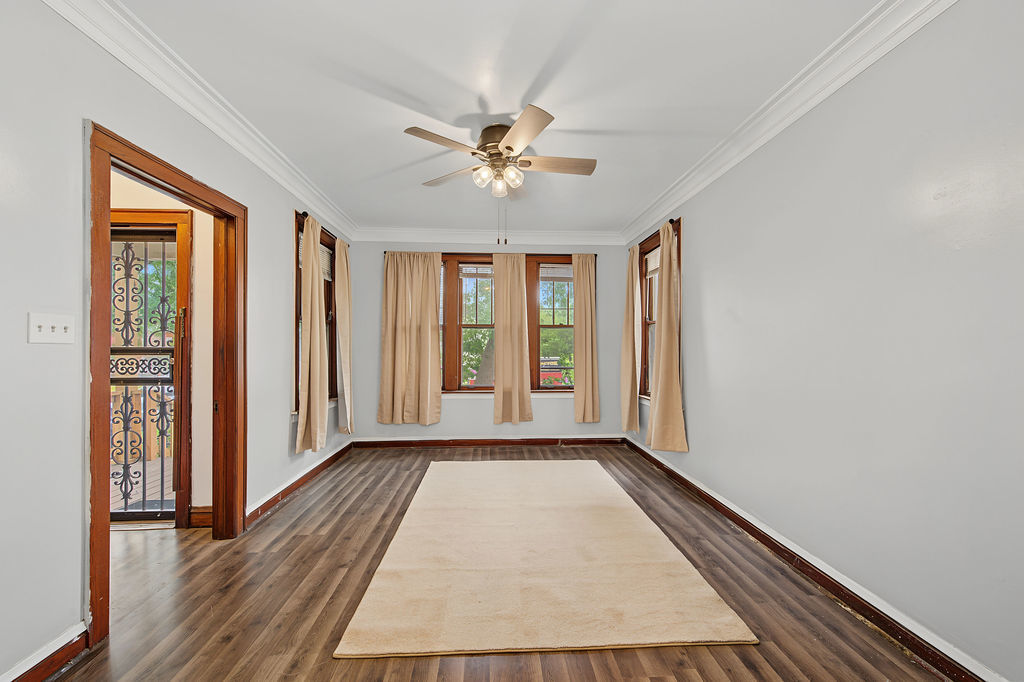 8748 S Marquette Avenue Property Photo 3
