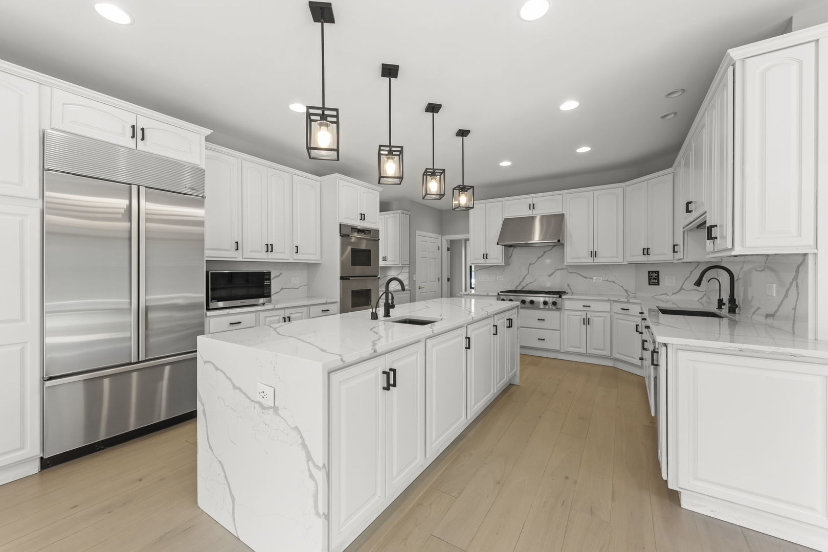 7814 Burr Oak Drive Property Photo 13