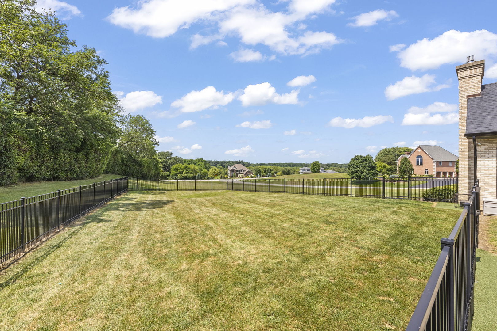 7814 Burr Oak Drive Property Photo 49