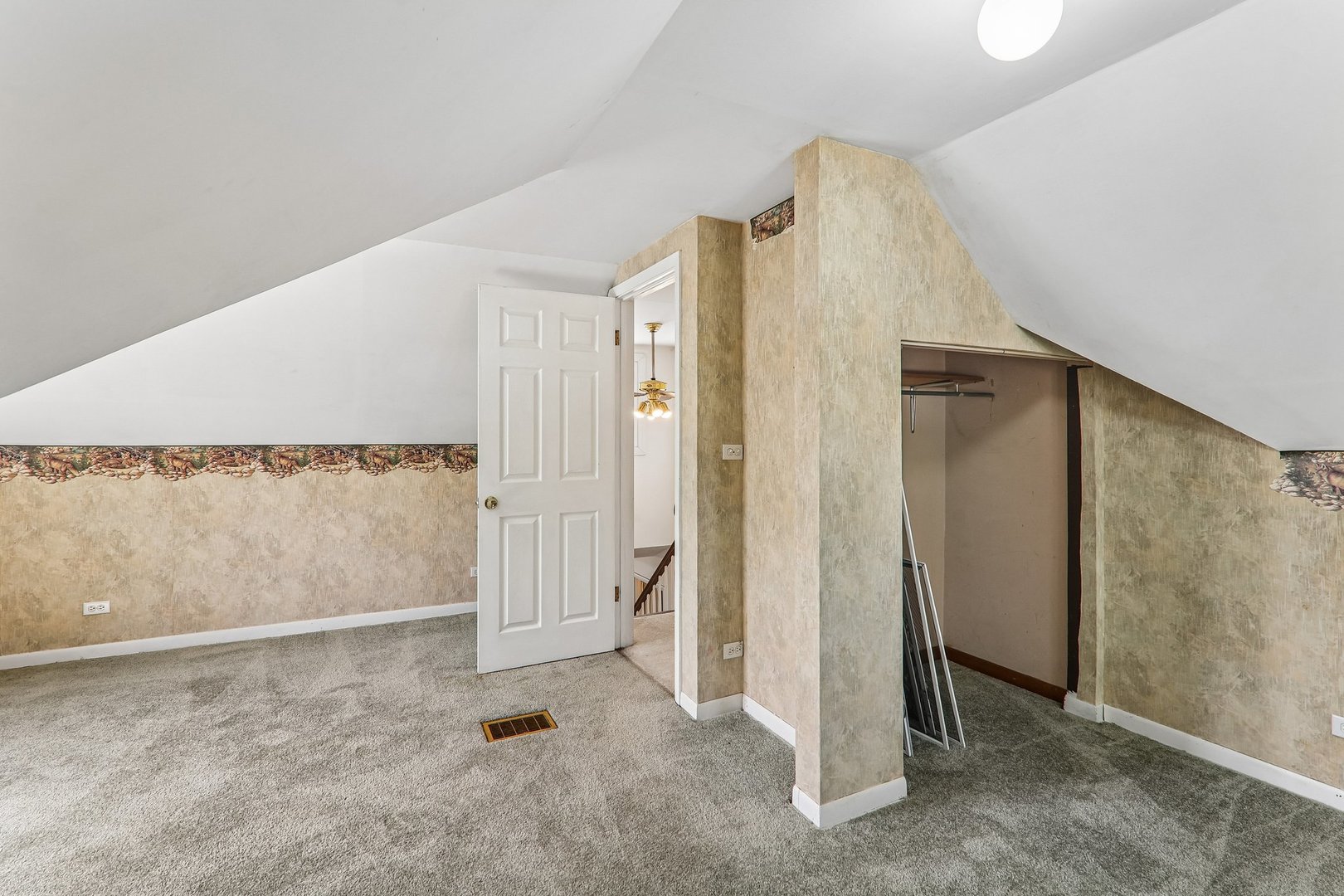 2870 Alden Lane Property Photo 18