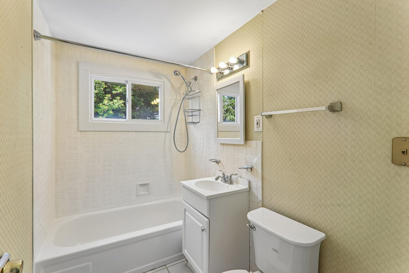 2870 Alden Lane Property Photo 19