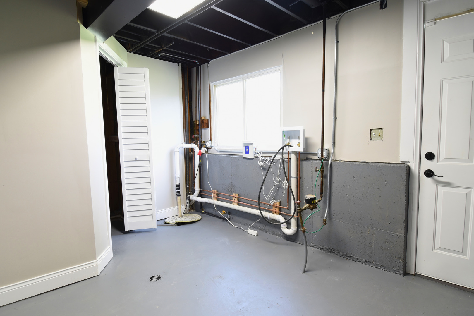 515 N La Londe Avenue Property Photo 18
