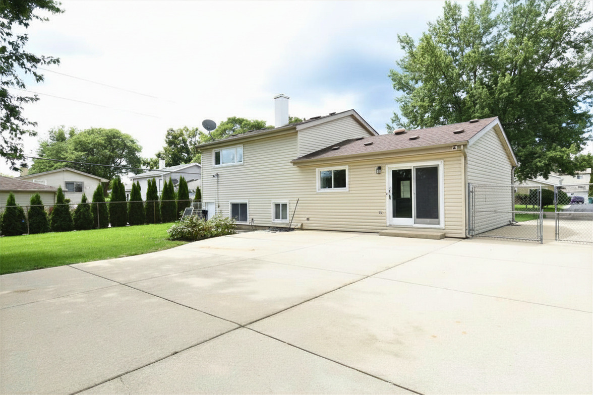 515 N La Londe Avenue Property Photo 21