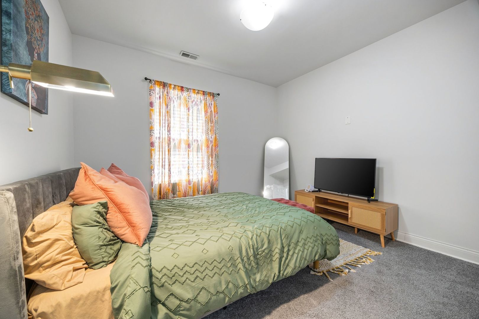 4326 S King Drive 2 Property Photo 14