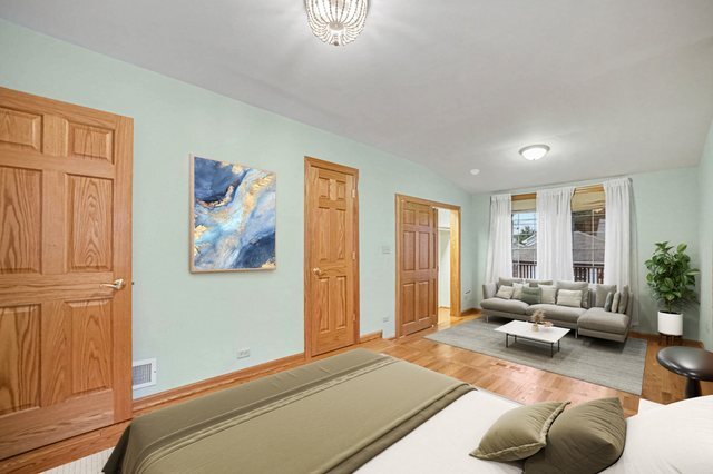 4144 N Overhill Avenue Property Photo 10