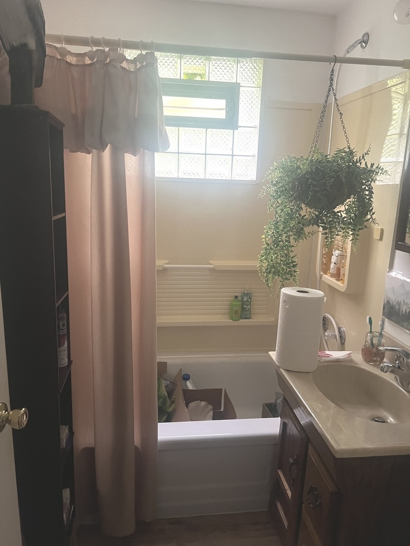 18621 Morris Avenue Property Photo 16