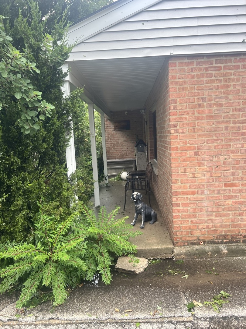 18621 Morris Avenue Property Photo 18