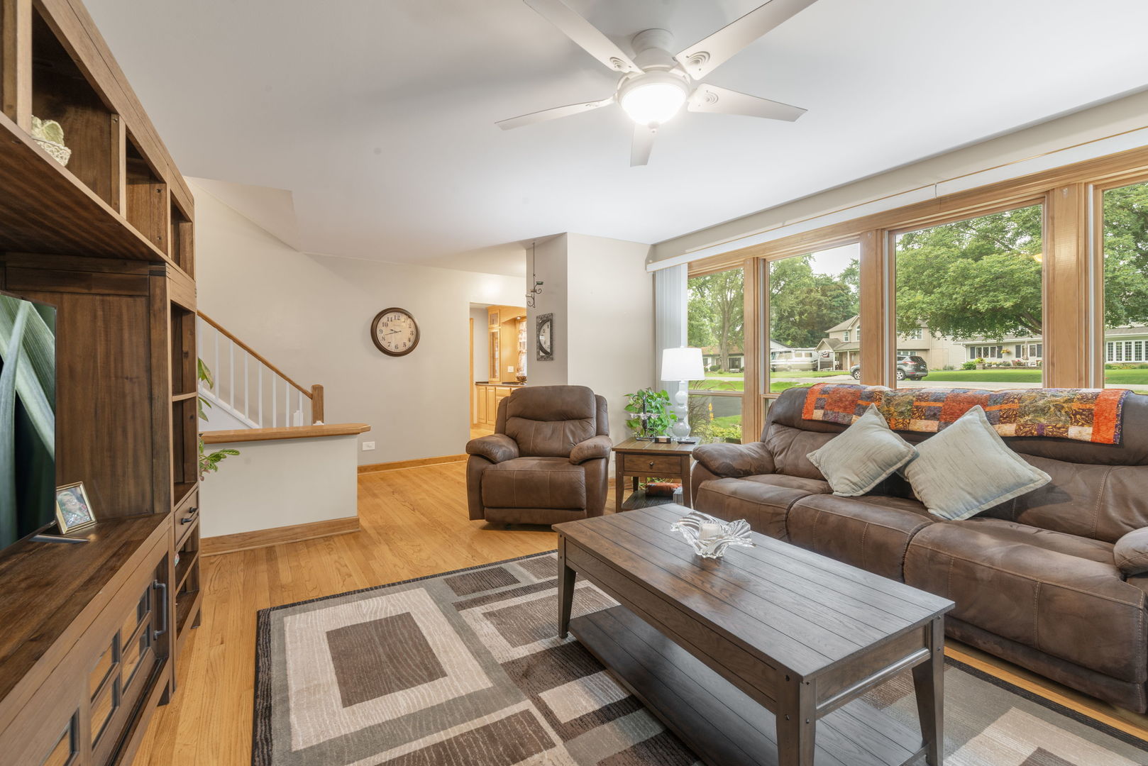 1331 S Lombard Avenue Property Photo 5