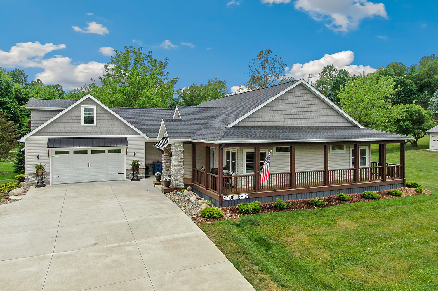 410 E 665 Property Photo 5