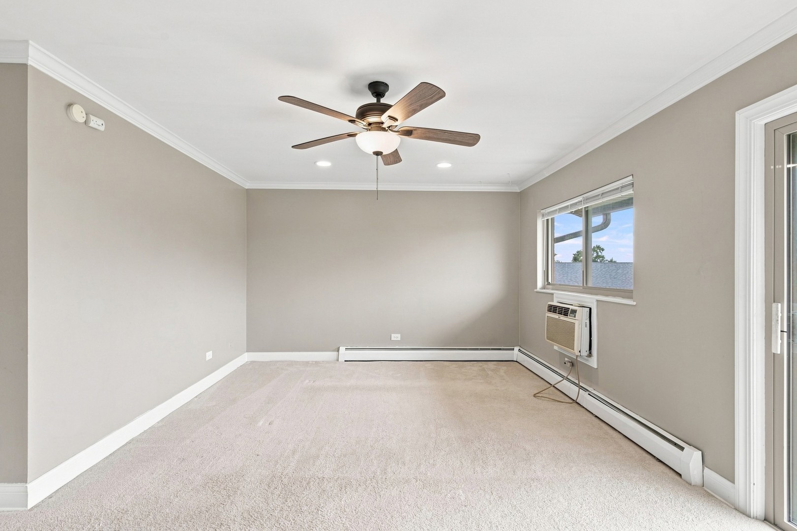 680 Marilyn Avenue 210 Property Photo 8