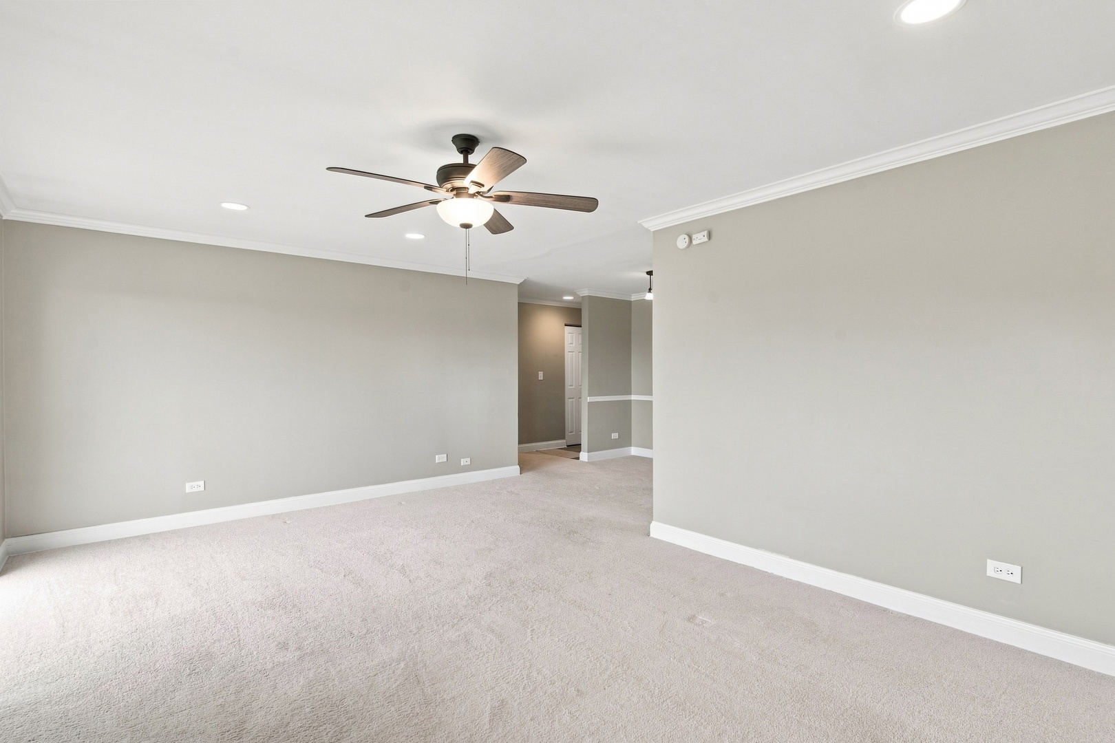 680 Marilyn Avenue 210 Property Photo 14