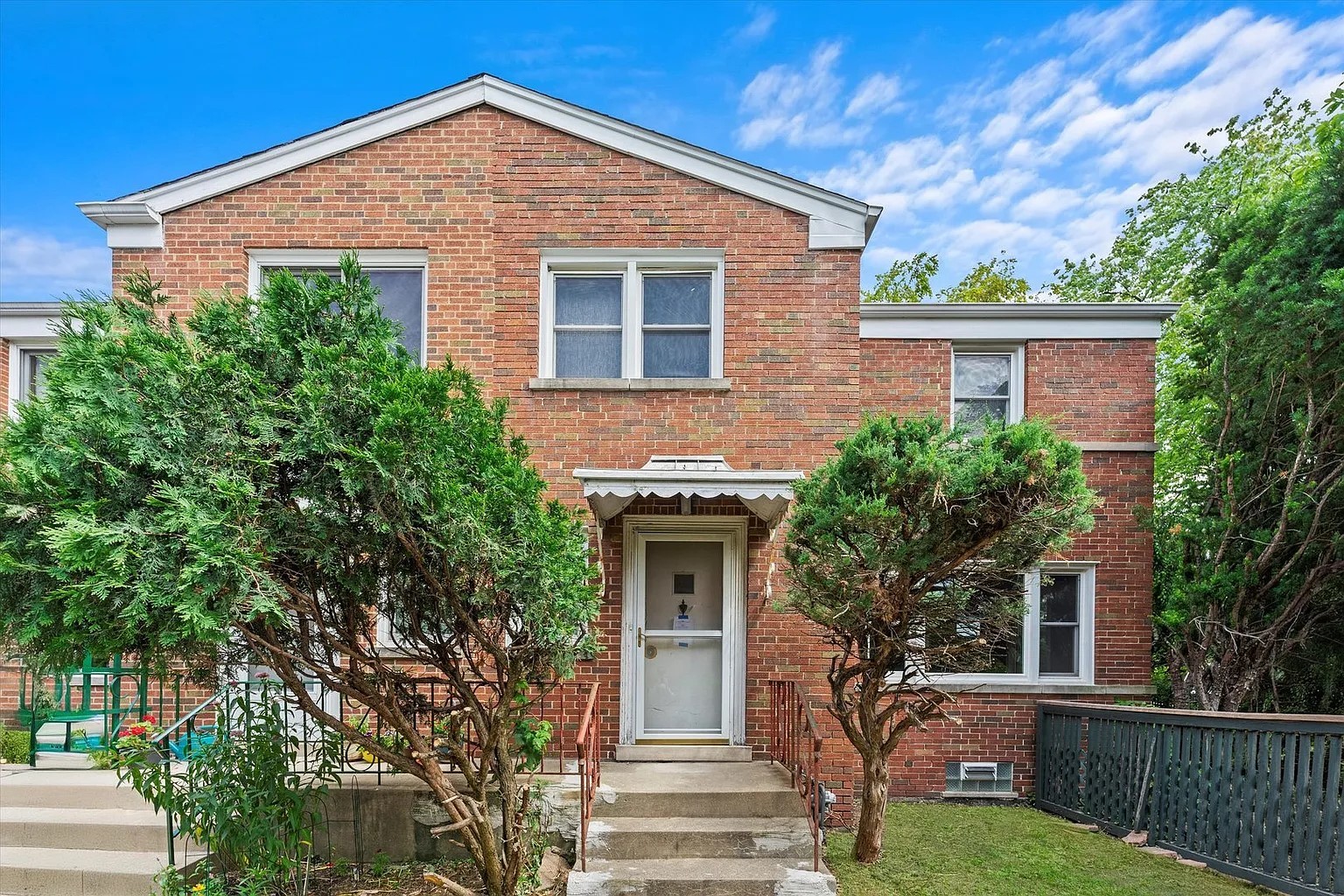 1122 N Harlem Avenue A Property Photo 1