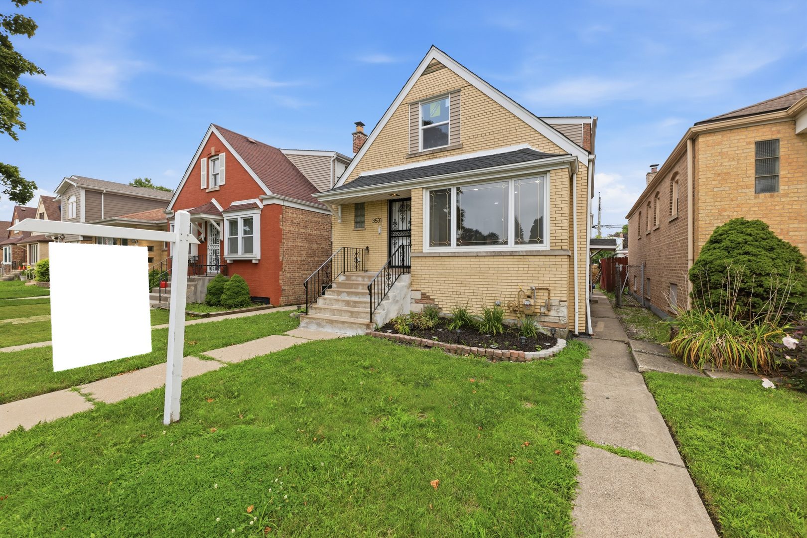 3531 W 73rd Place