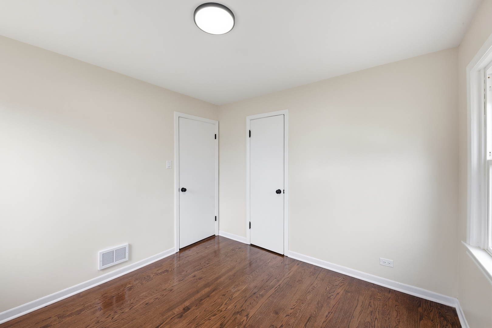 3531 W 73rd Place Property Photo 11