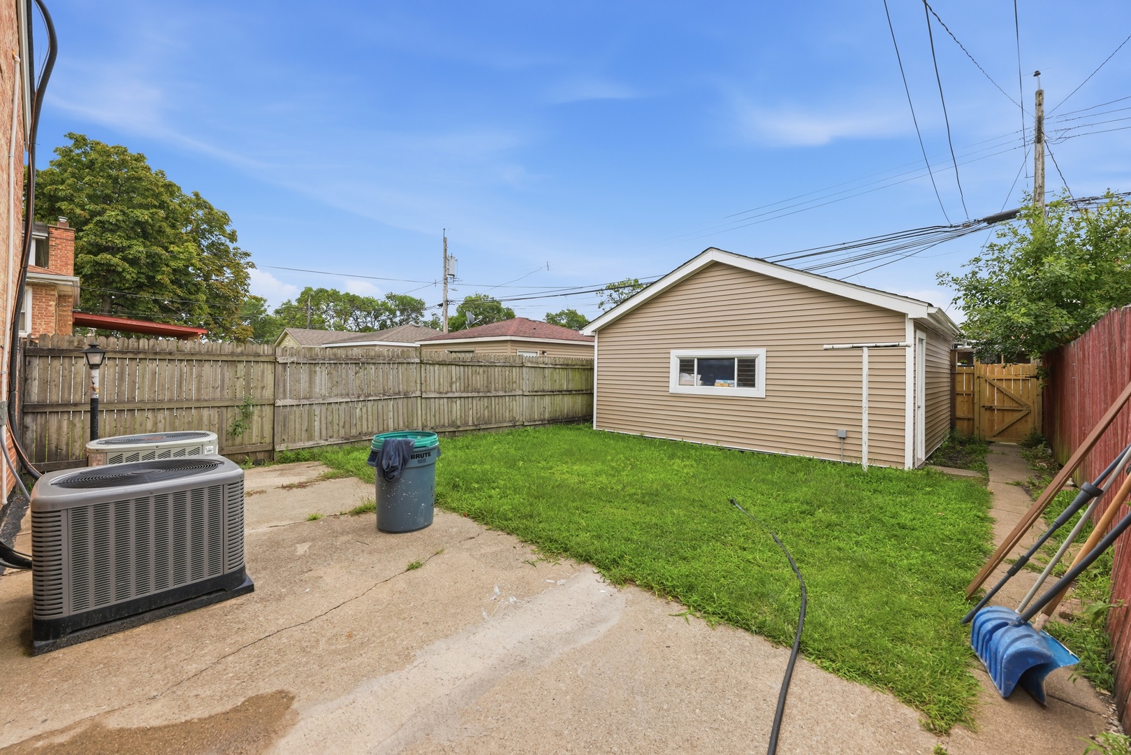 3531 W 73rd Place Property Photo 25