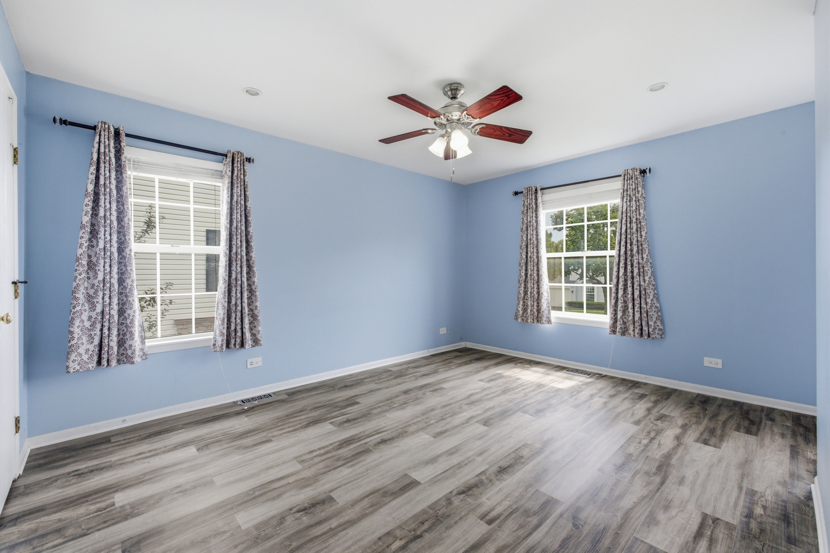 18 Truman Lane Property Photo 13