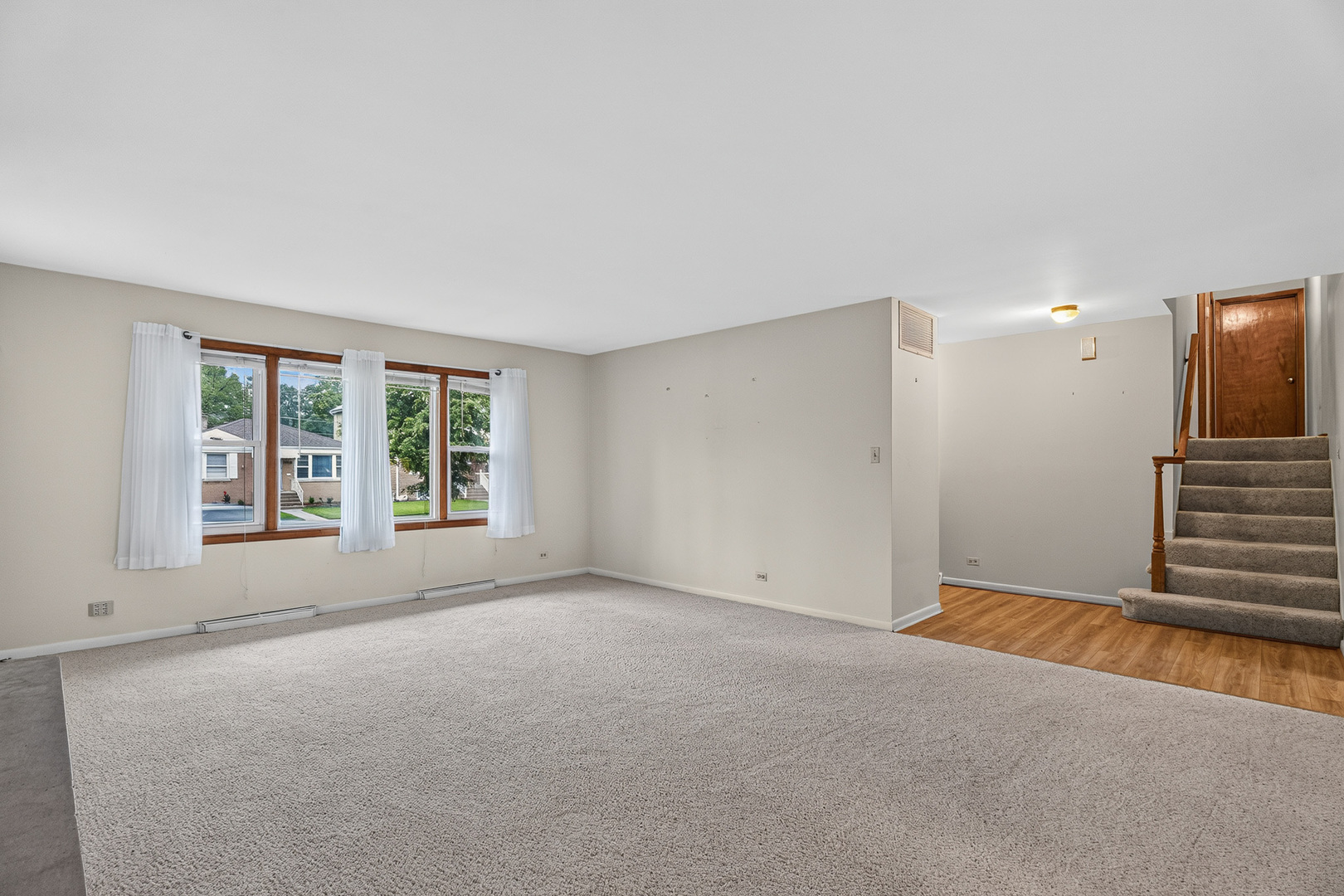 3341 Prairie Avenue Property Photo 13