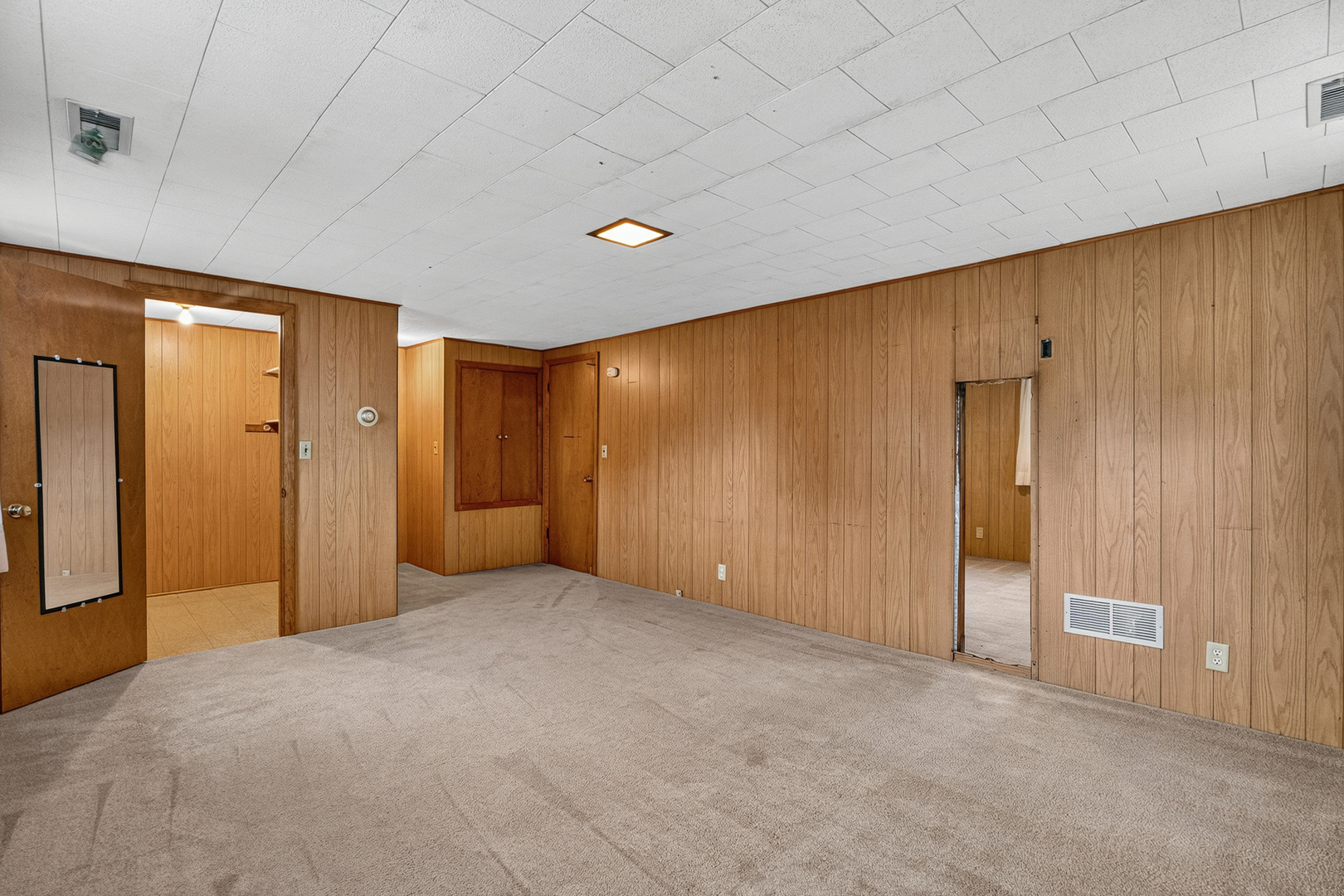 3341 Prairie Avenue Property Photo 23