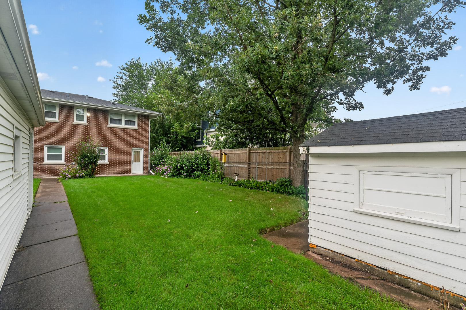 3341 Prairie Avenue Property Photo 43