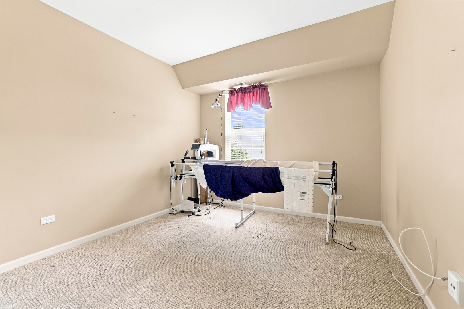 13674 Penefield Lane Property Photo 14