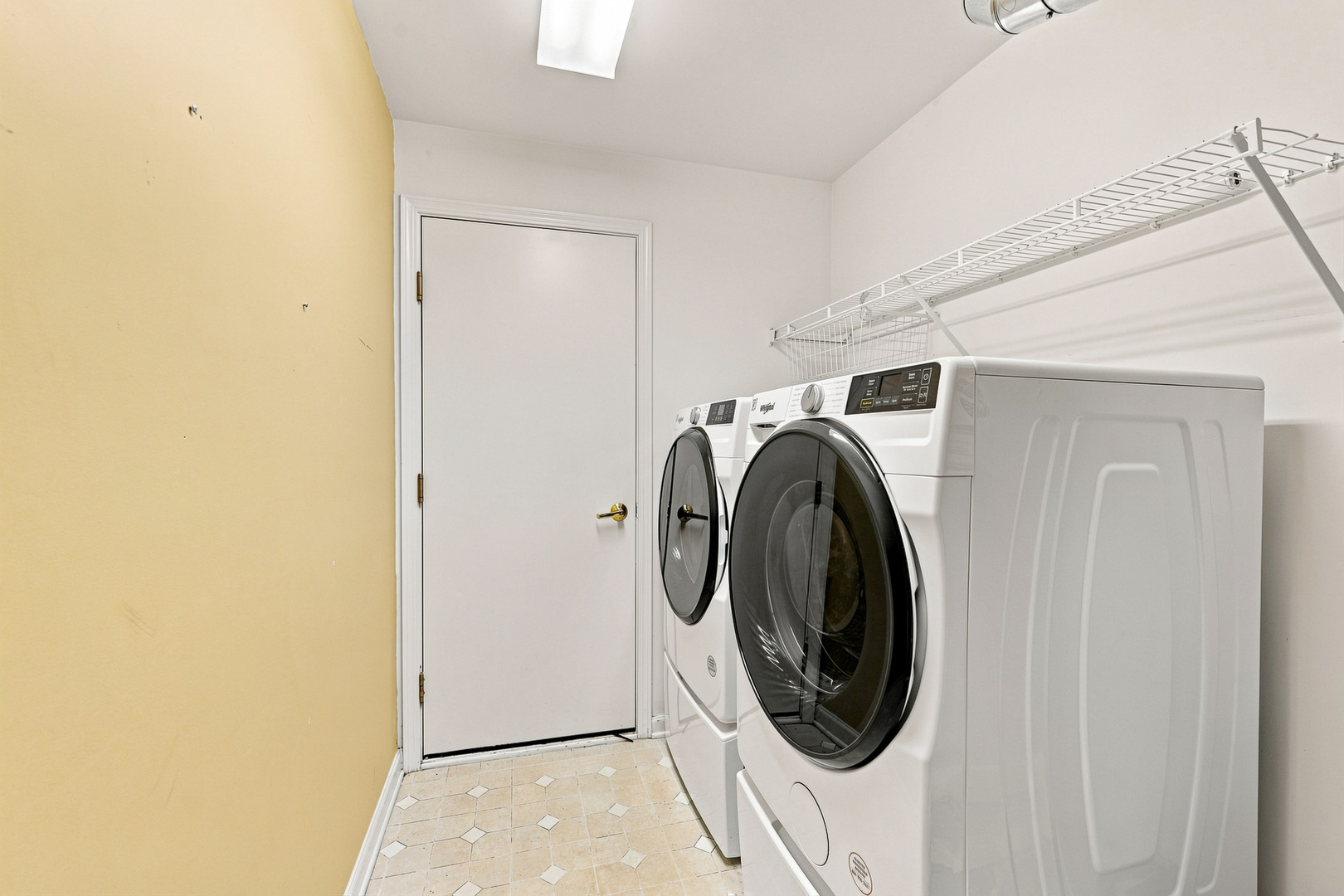 13674 Penefield Lane Property Photo 17