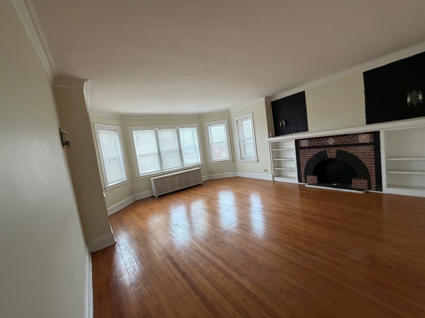 7811 S Constance Avenue 2 Property Photo 7