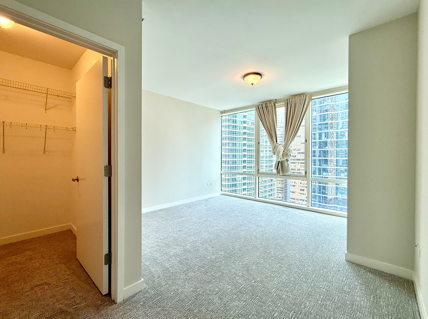 505 N Mcclurg Court 2501 Property Photo 15