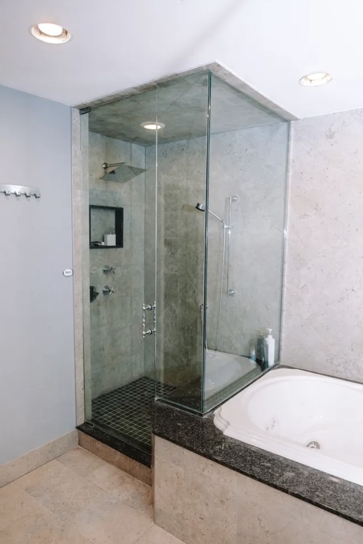 1828 Wildberry Drive C Property Photo 14