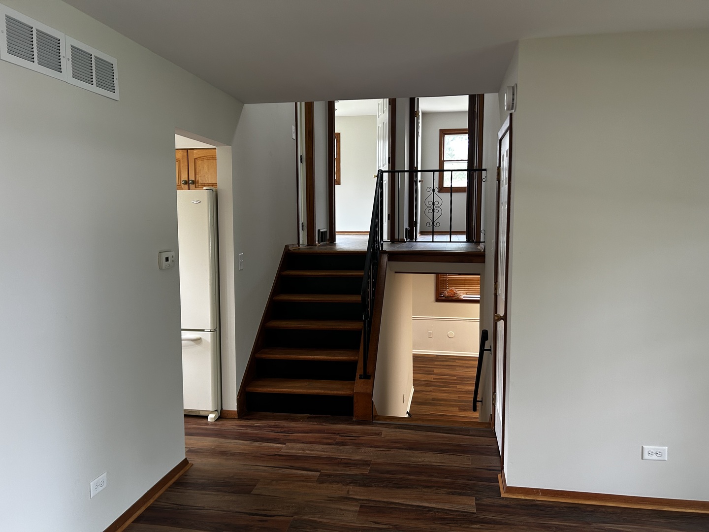 1707 Cherrywood Lane Property Photo 4