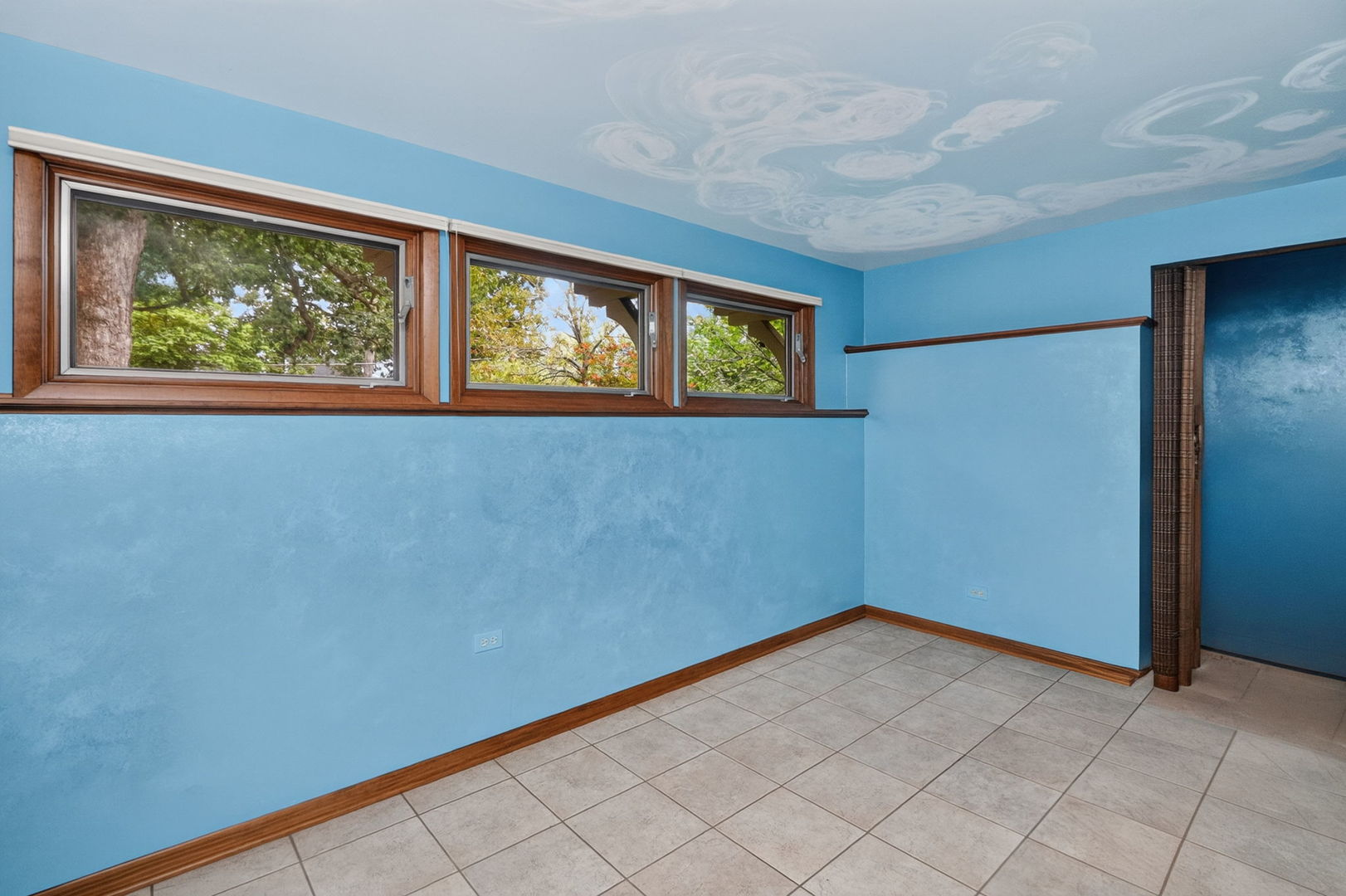 3700 Douglas Road Property Photo 26