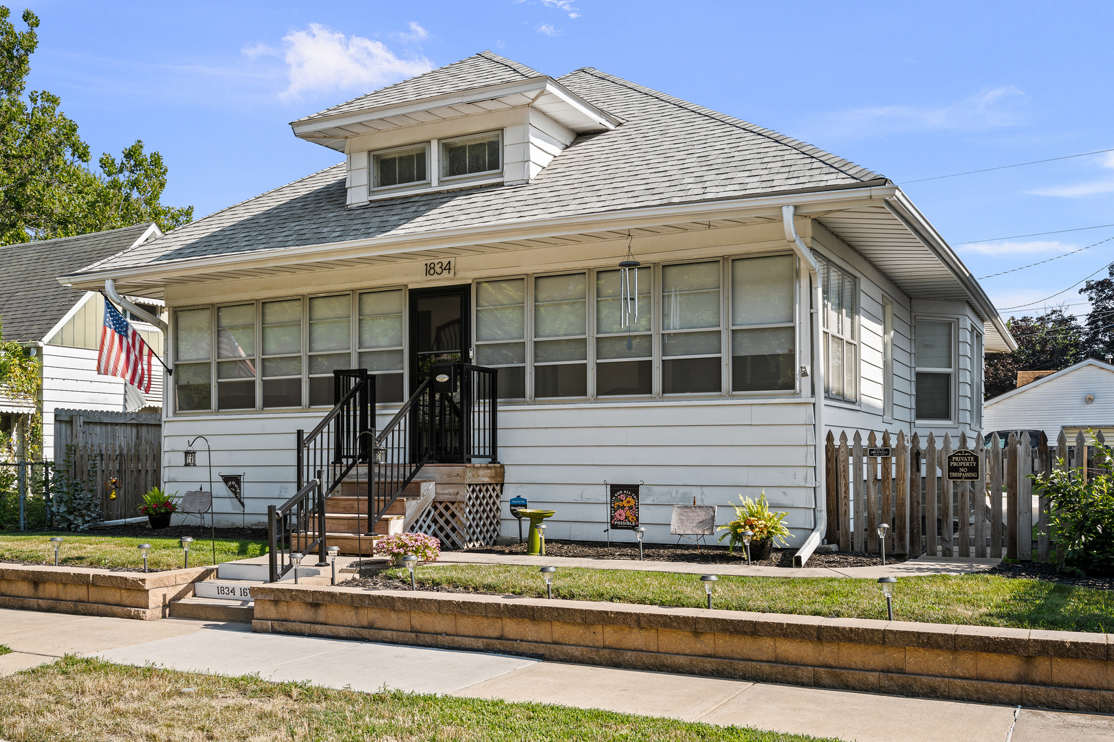 1834 16th Avenue Property Photo 2