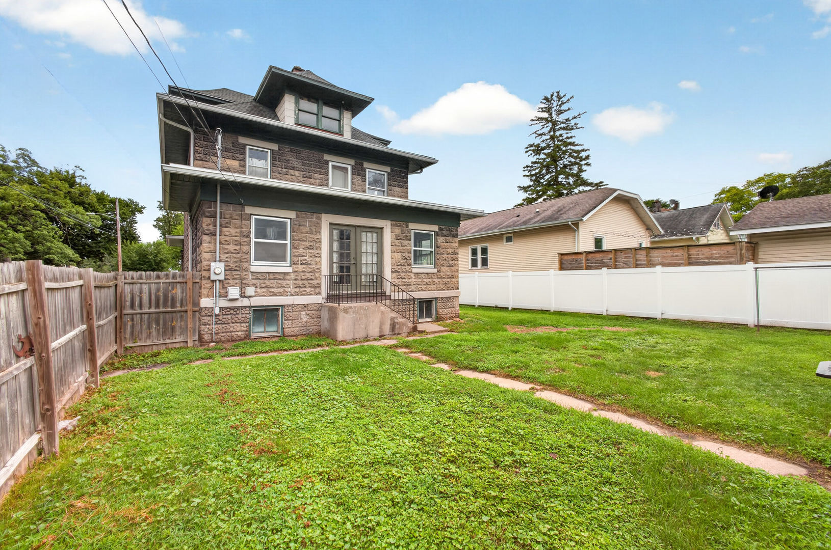 1600 29 1/2 Street Property Photo 37