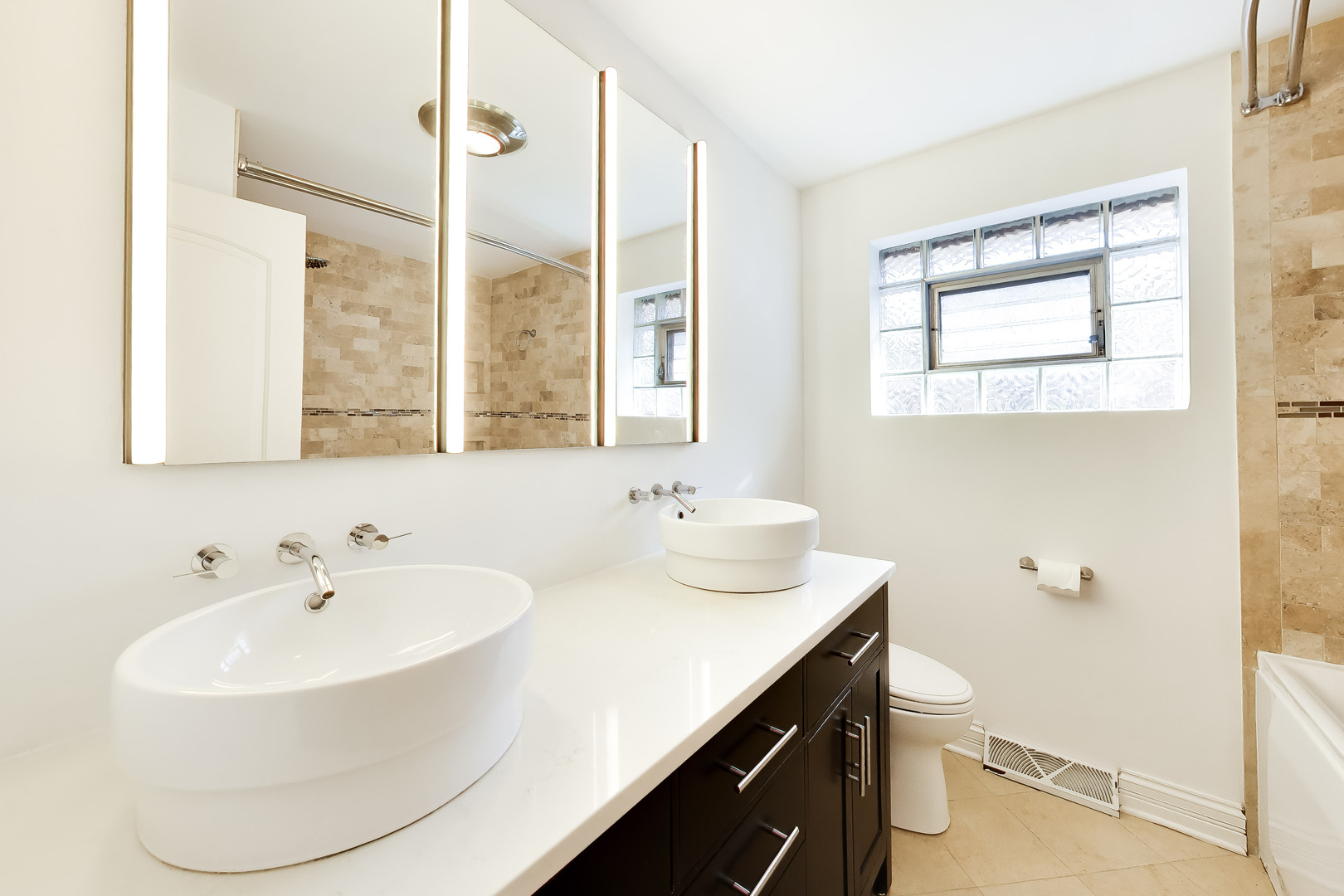 5545 Oakton Street Property Photo 15