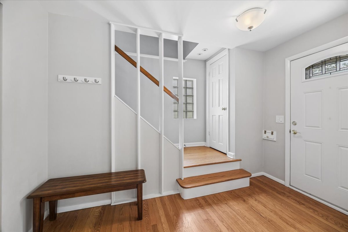 1100 N Oak Park Avenue Property Photo 15