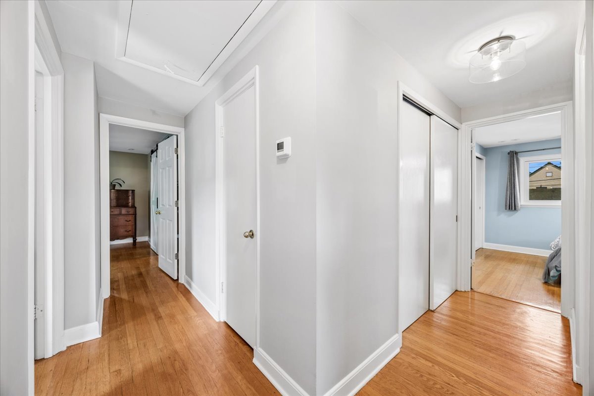 1100 N Oak Park Avenue Property Photo 17