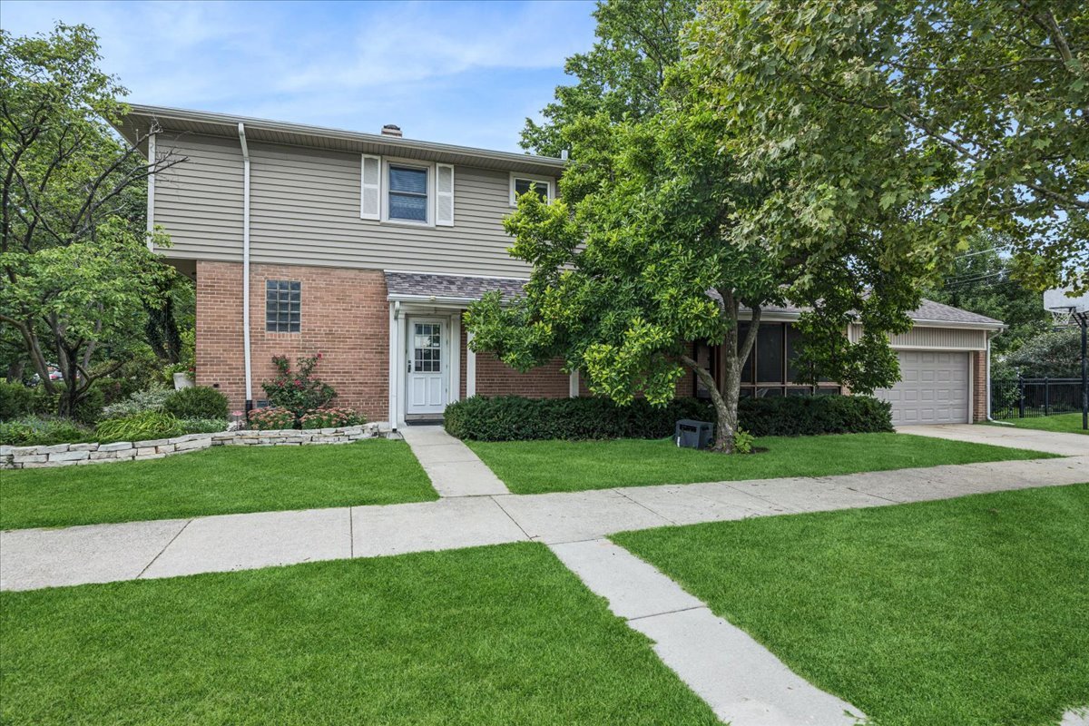 1100 N Oak Park Avenue Property Photo 35
