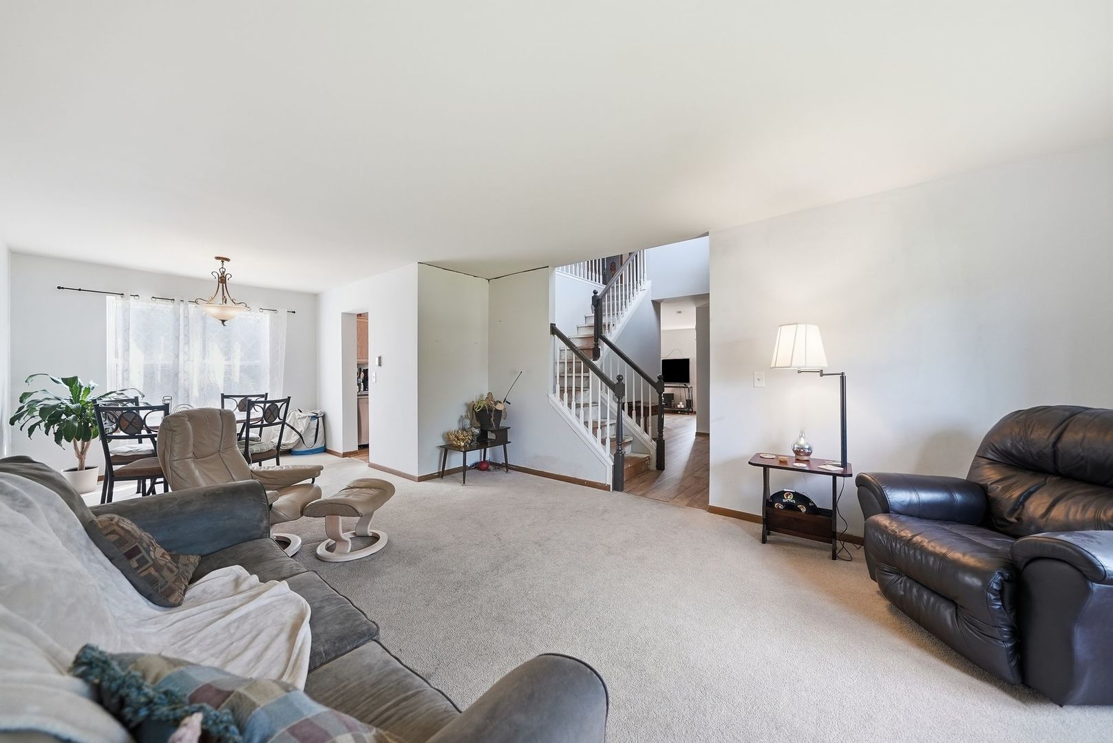 1141 Golden Oaks Parkway Property Photo 7