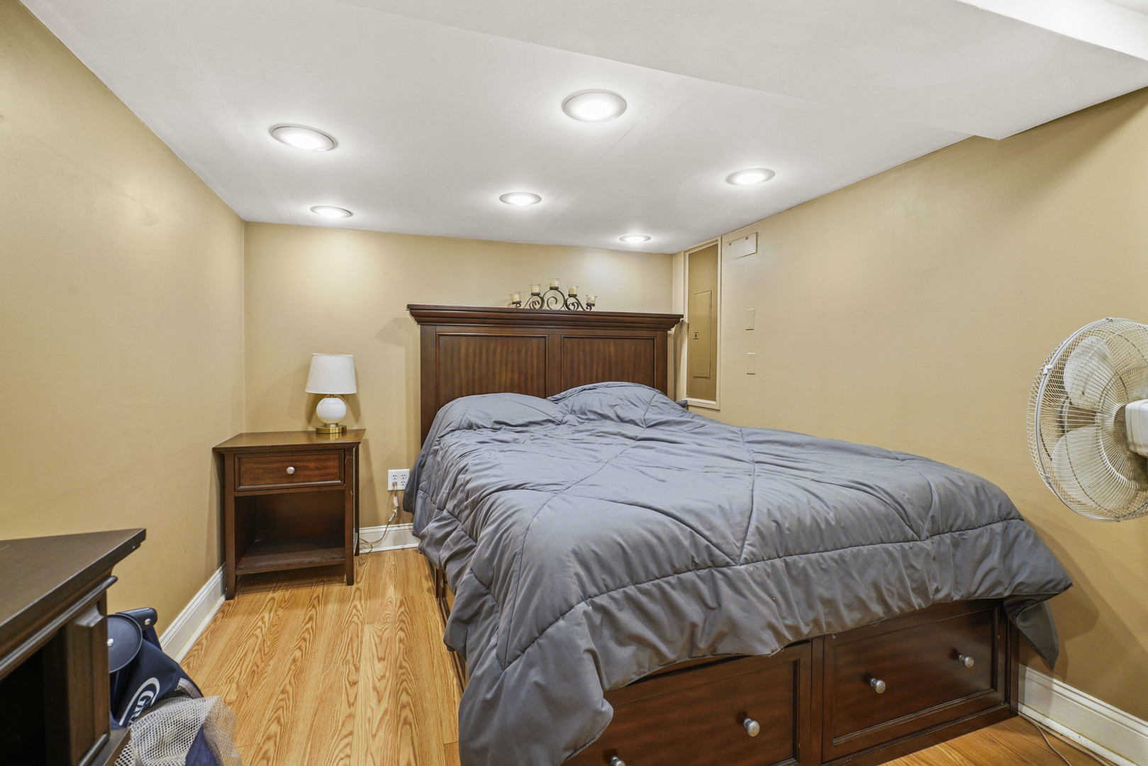 12731648 Property Photo 16