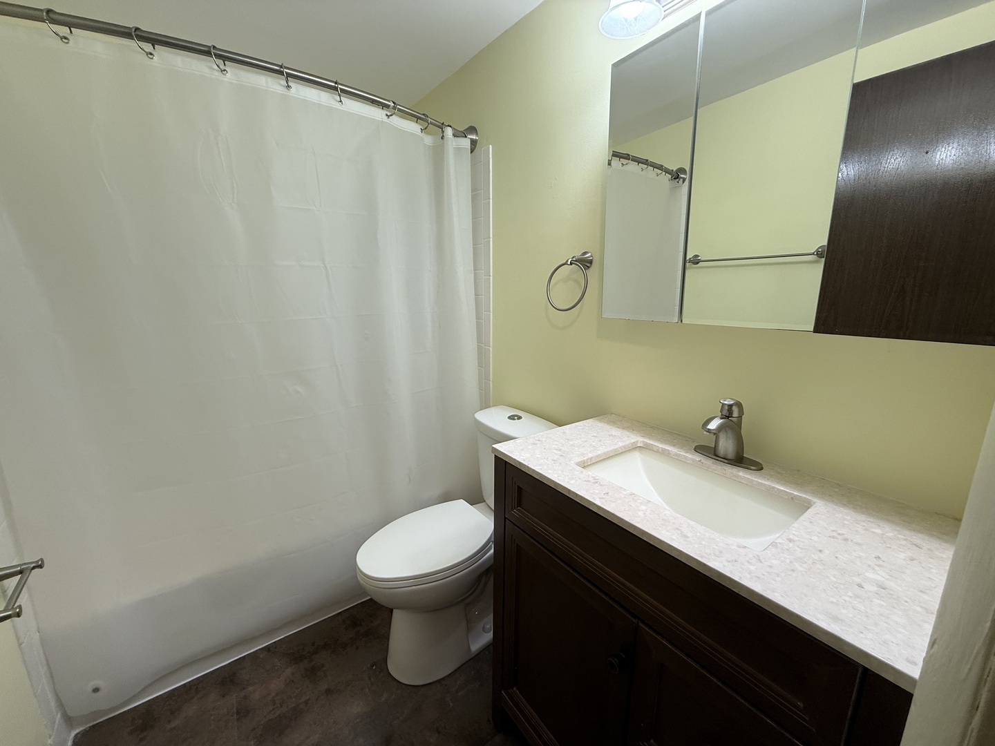 1460 Fairlane Drive 225 Property Photo 7