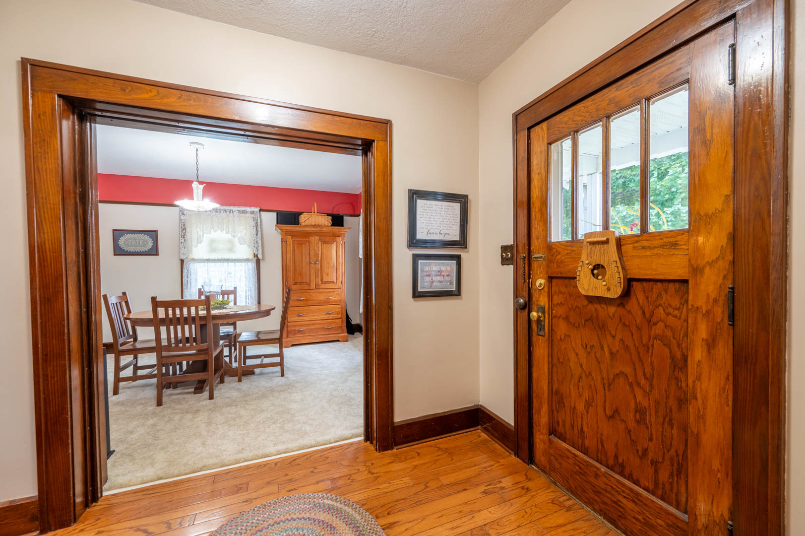 5 E Lincoln Street Property Photo 5