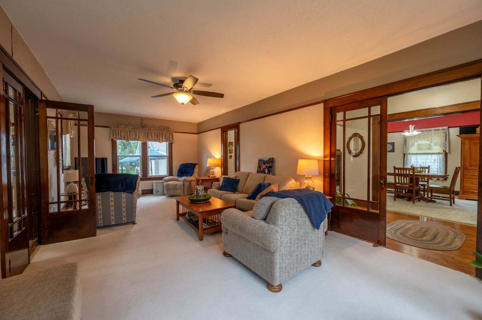 5 E Lincoln Street Property Photo 7