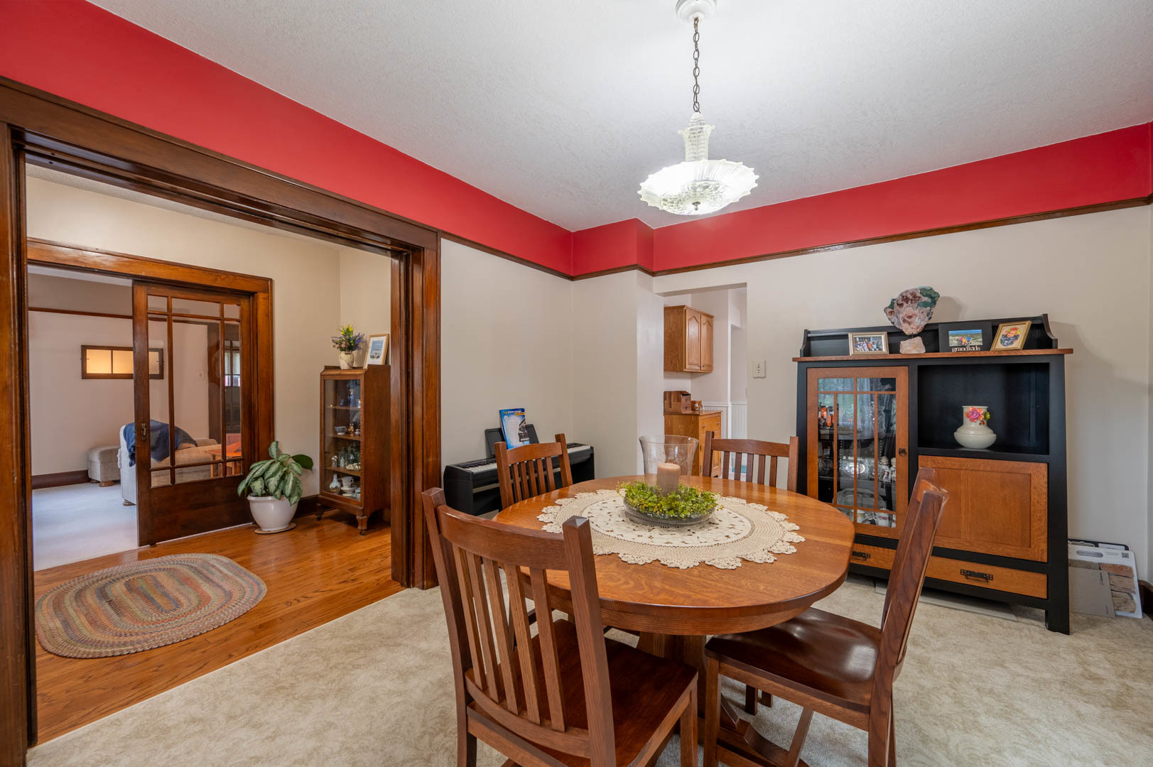 5 E Lincoln Street Property Photo 15