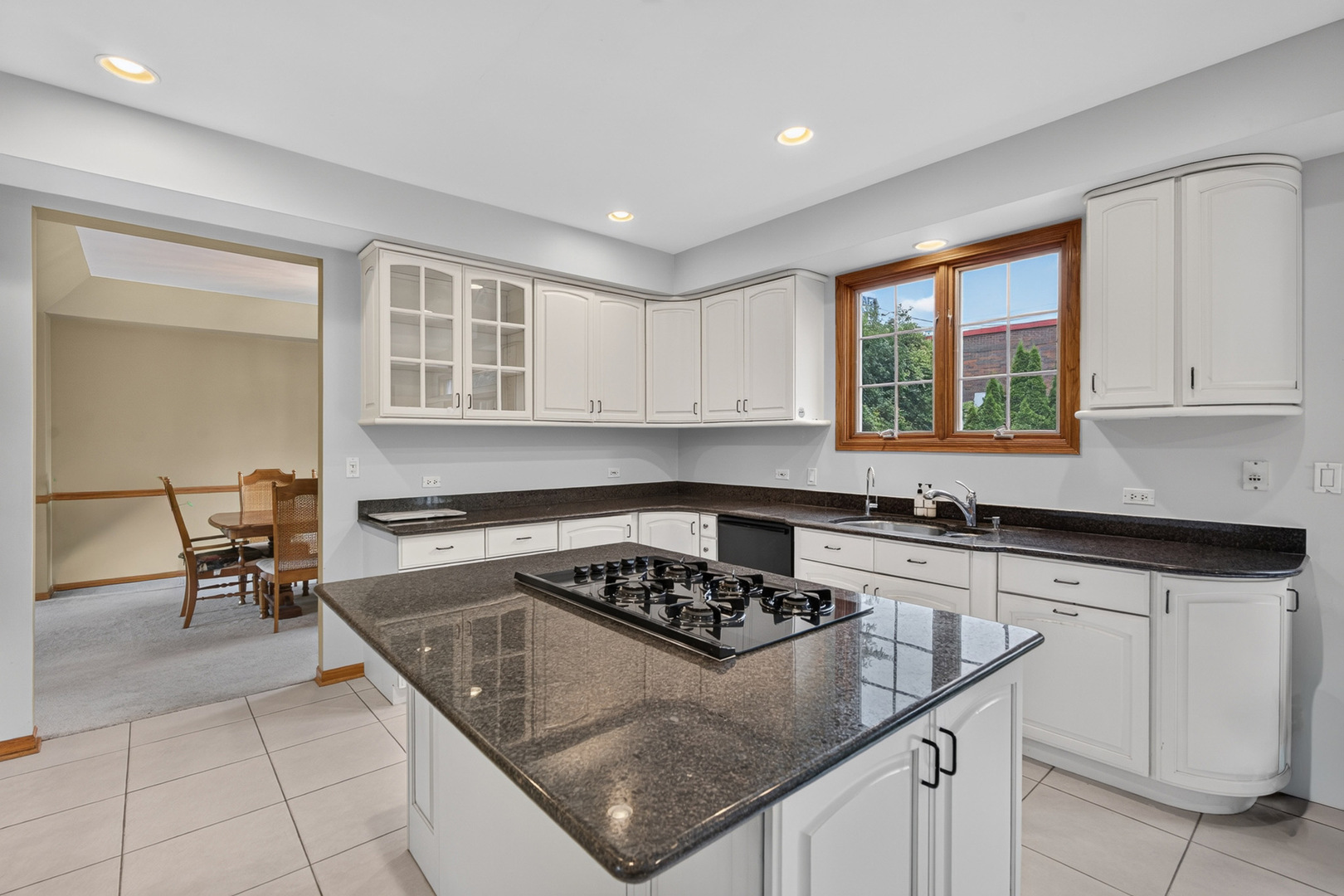 1605 Myrtle Park Street Property Photo 6