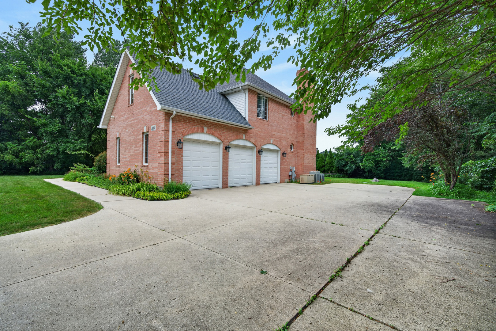 1605 Myrtle Park Street Property Photo 36