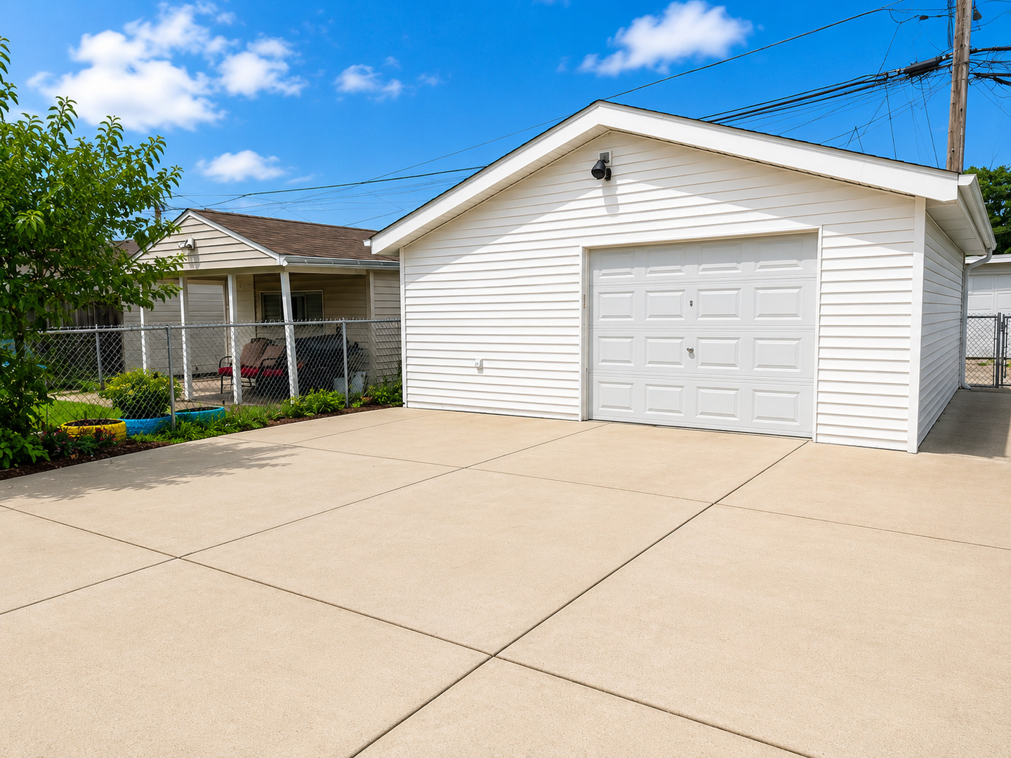 3836 W 85th Street Property Photo 29