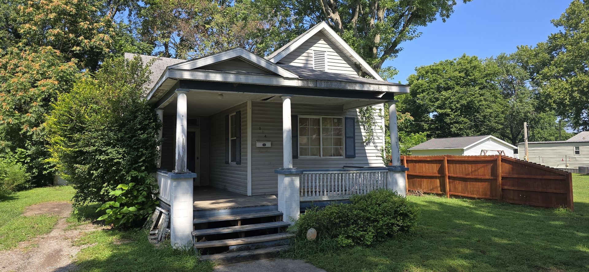 514 N Cherry Street Property Photo 1