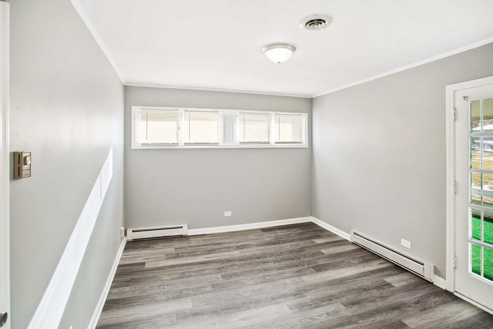 17306 Holmes Avenue Property Photo 7